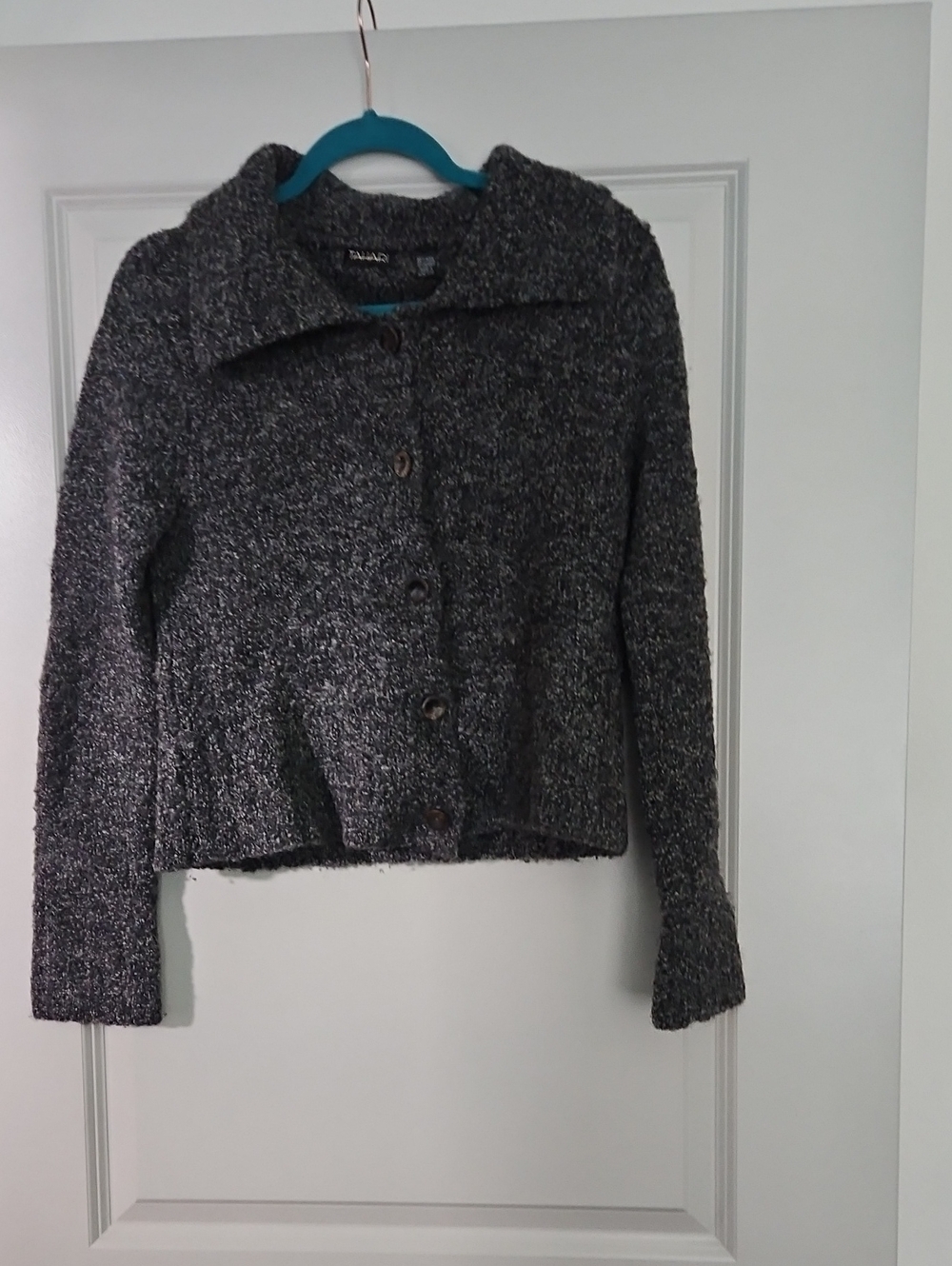 Vintage Tahari Wool/mohair Sweater - Very Good Condition -medium